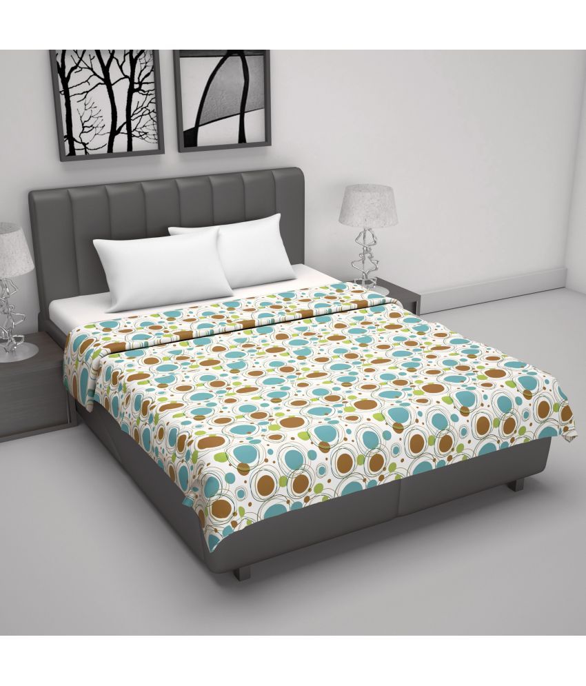     			DIVINE CASA Cotton Polka Dots Double Bed Blanket ( 220 cm x 205 cm ) - Multicolor ( Pack of 1 )