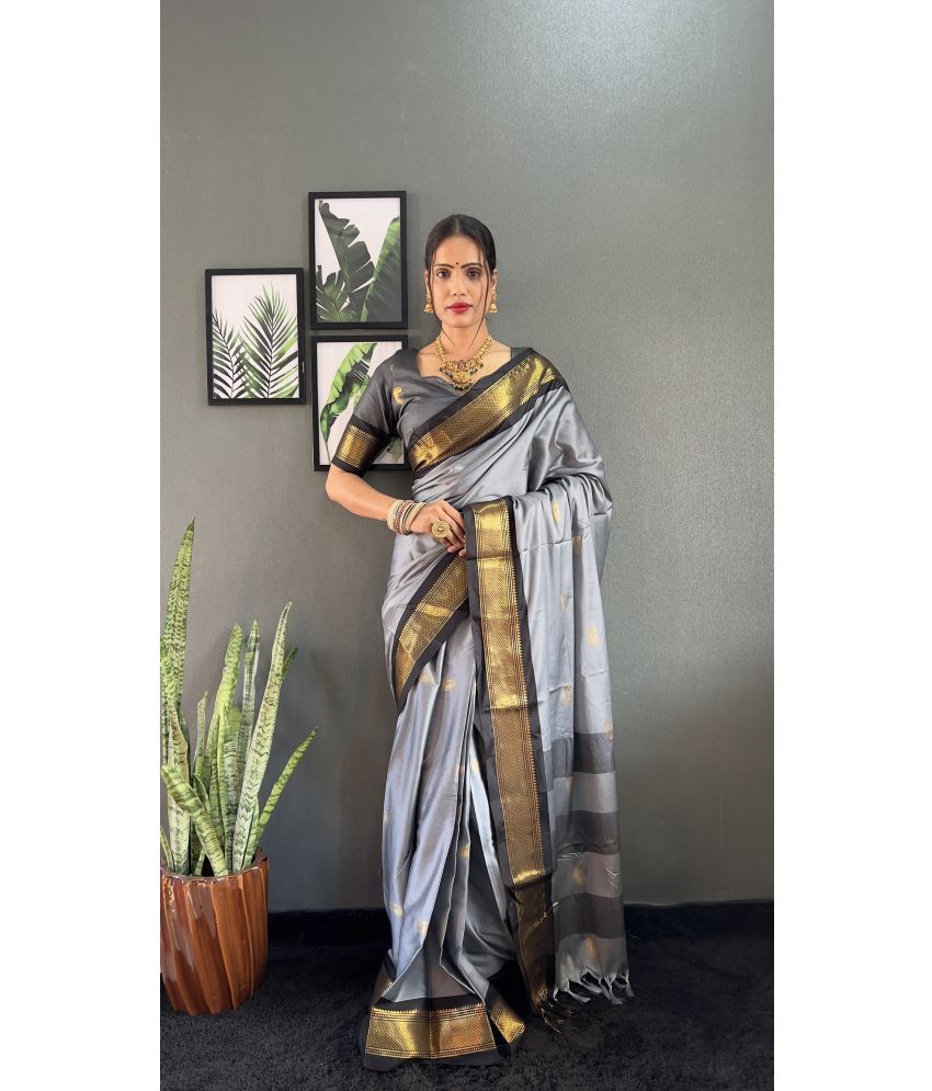     			Lady Shopi Pack of 1 Cotton Silk Woven Saree With Blouse Piece ( Grey )