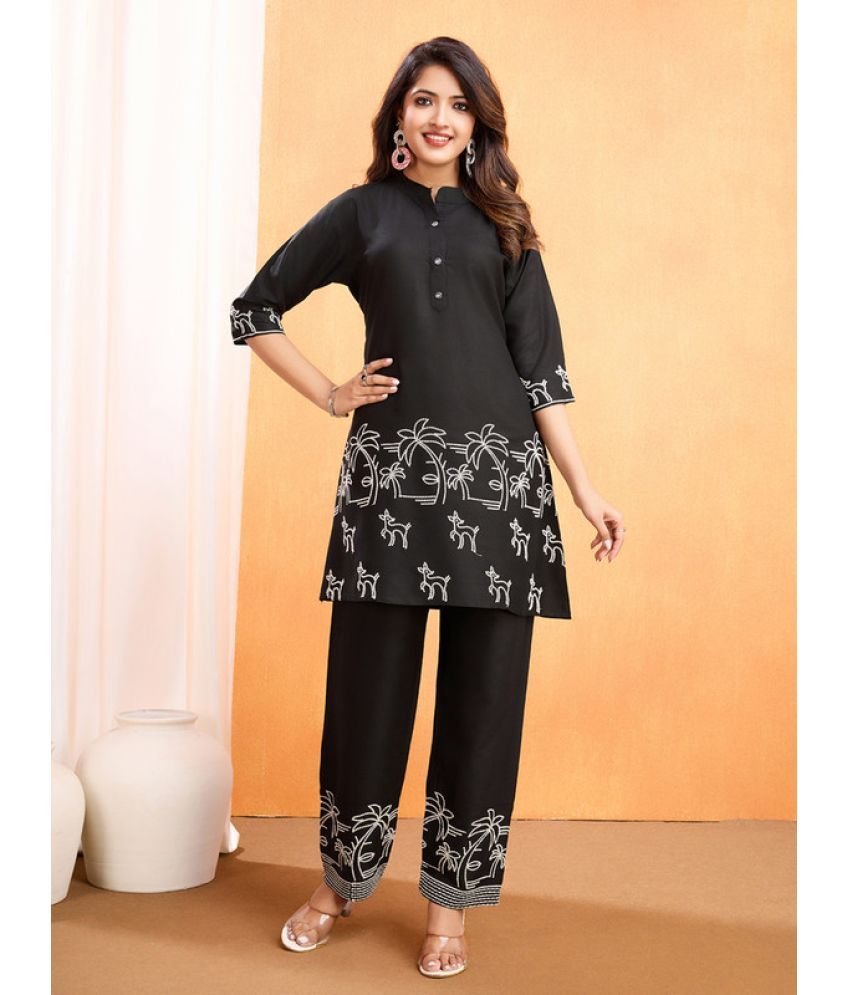     			Sitanjali Rayon Embroidered Kurti With Pants Women's Stitched Salwar Suit - Black ( Pack of 1 )