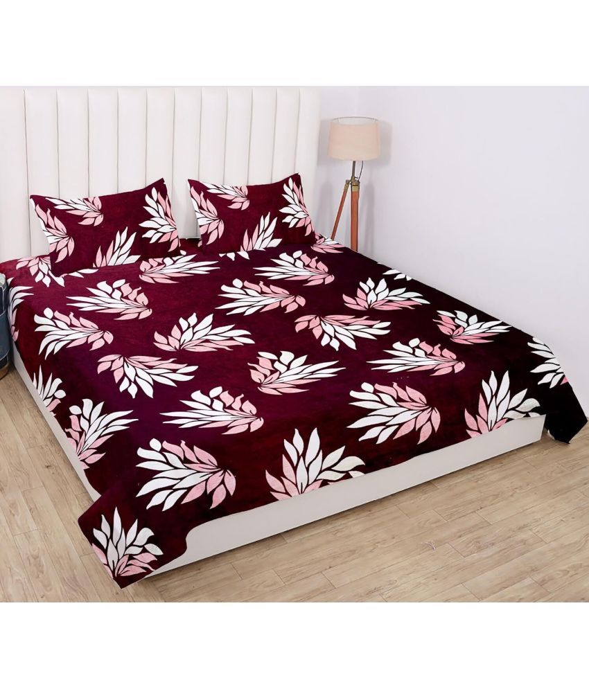     			Decent Home Fleece Abstract Printed Fitted ( King Size ) - Red