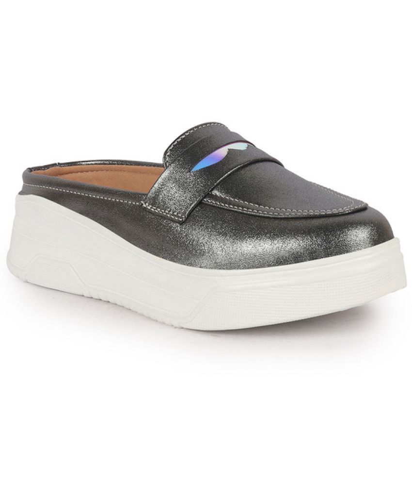     			Fausto Gray Women's Slip On