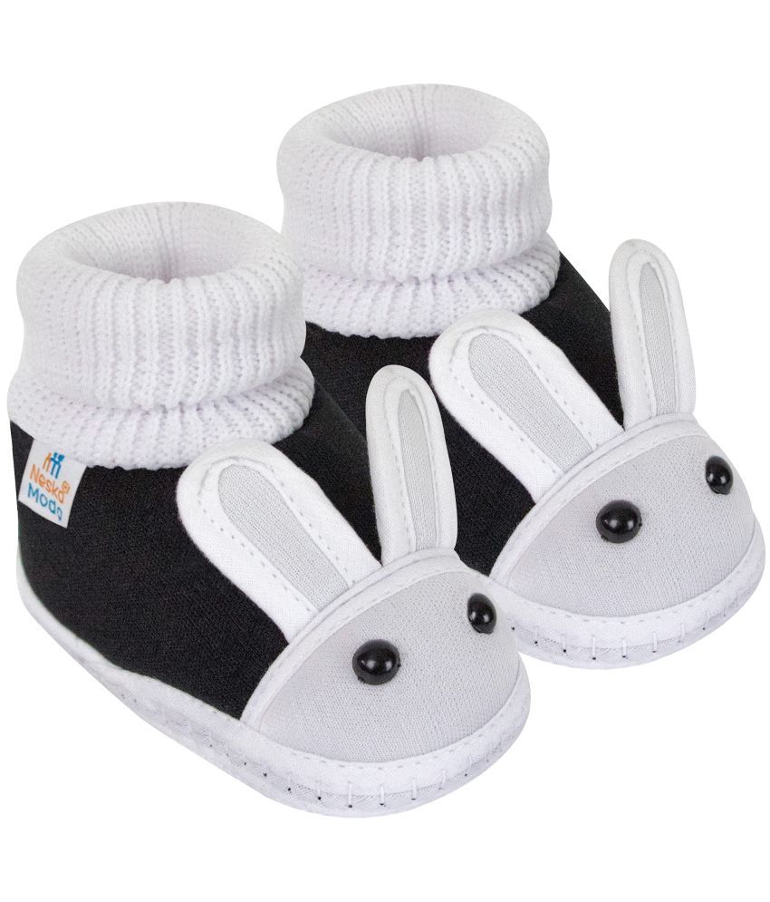     			Neska Moda - Black Booties For Baby Boy & Baby Girl 12-18 Months ( Pack of 1 )