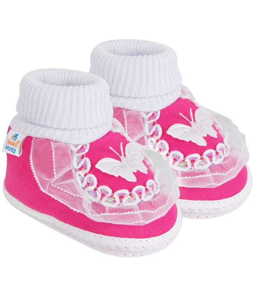     			Neska Moda - White Booties For Baby Girl 0-6 Months ( Pack of 1 )