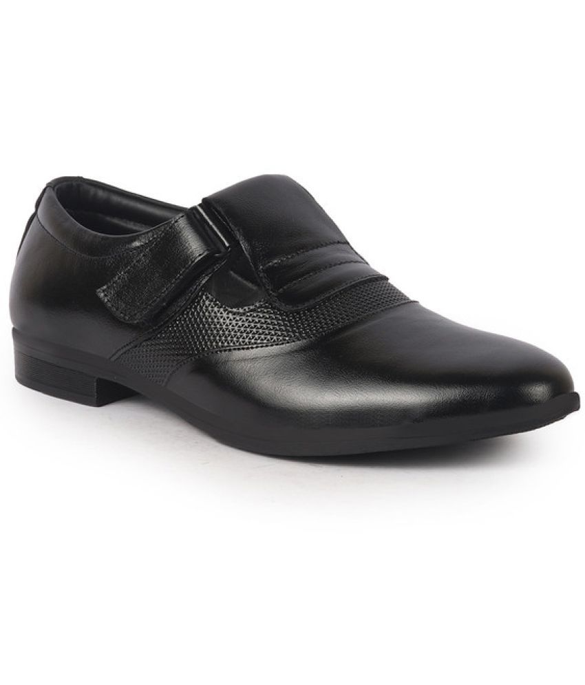     			Fausto Black Men's Slip On Formal Shoes