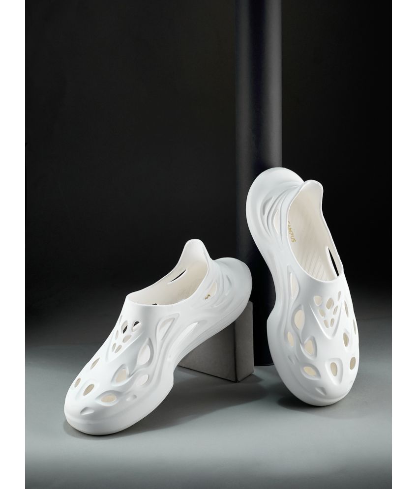     			Campus - White Men's Clogs