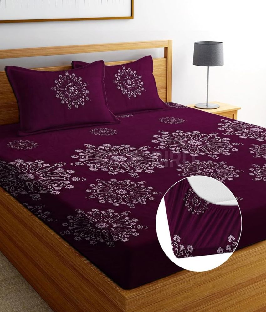     			SWIZIER Cotton Floral Printed Fitted 1 Bedsheet with 2 Pillow Covers ( King Size ) - Maroon