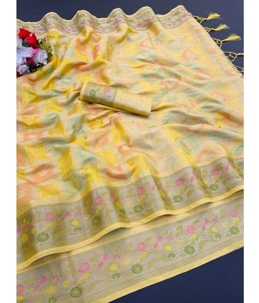     			Gullak Banarasi Silk Printed Saree With Blouse Piece ( Yellow , Pack of 1 )