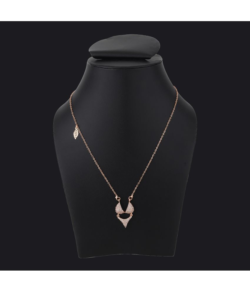     			Rhosyn Rose Gold Alloy Necklace ( Pack of 1 )