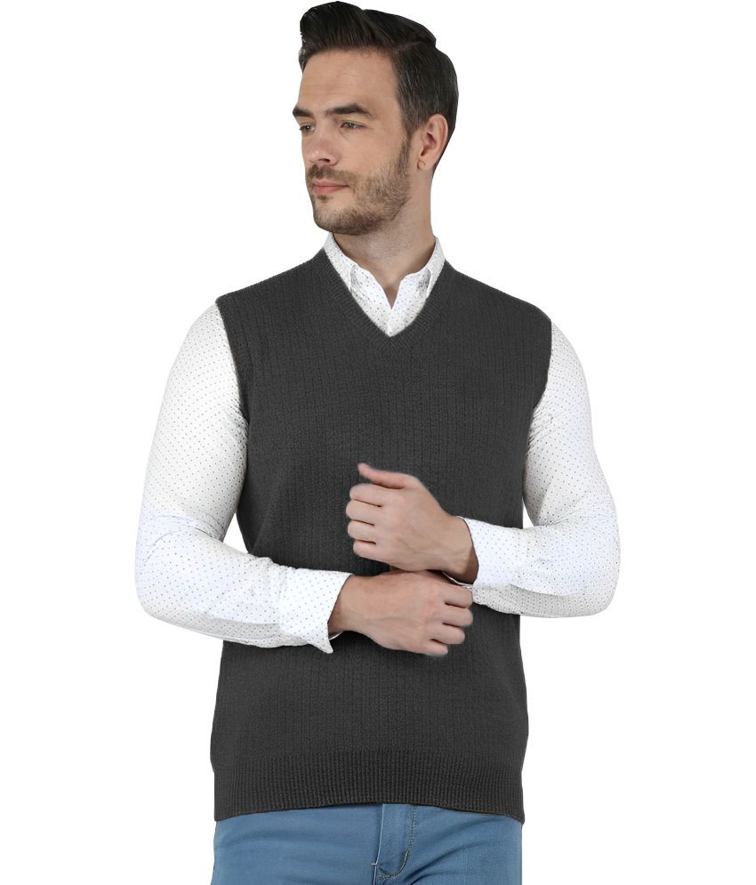     			Reoutlook Woollen V-Neck Men's Sleeveless Pullover Sweater - Black ( Pack of 1 )