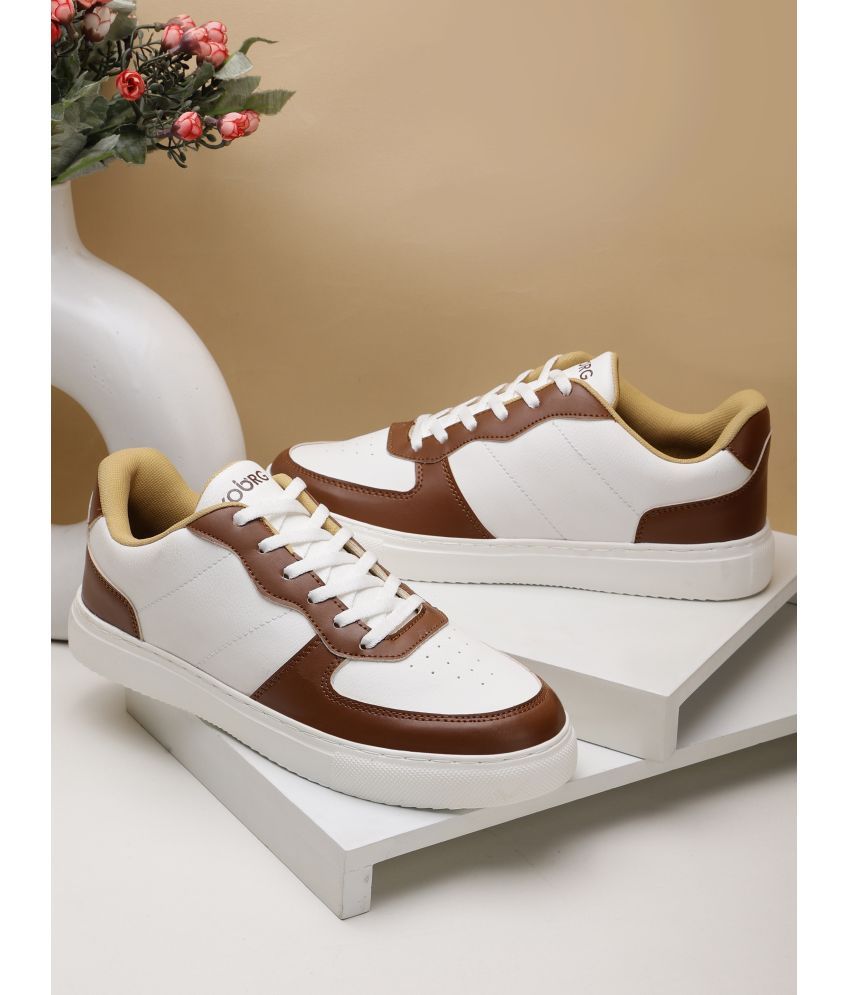     			koburg Tan Men's Sneakers