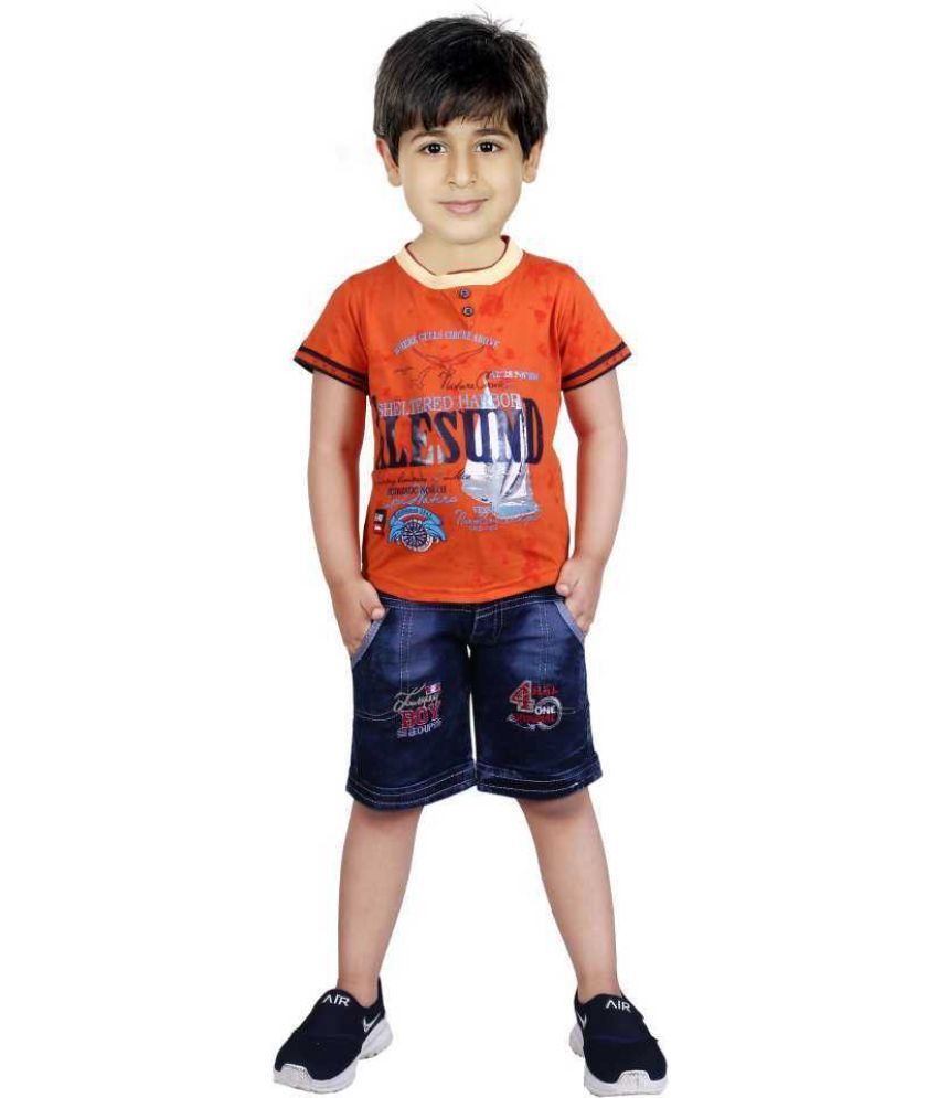     			vanraj Pack of 1 Boys Cotton Blend T-Shirts & Shorts Set ( Multicolor 2 )