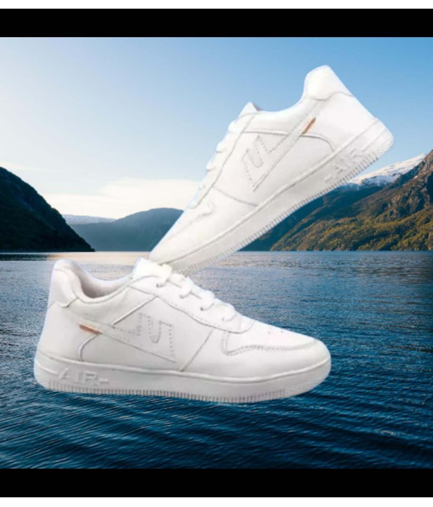     			Seafoot White Men's Lifestyle Shoes