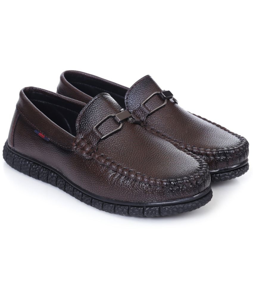     			ZOOMBIE - Brown Boy's Loafers ( 1 Pair )