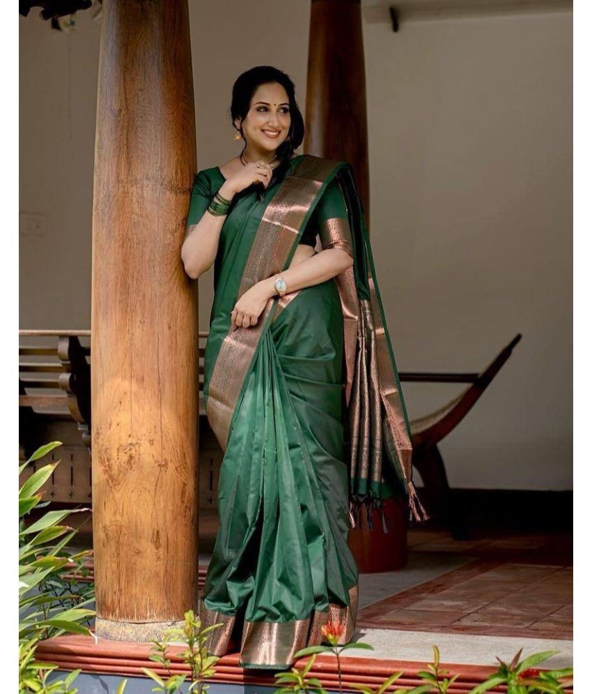     			Pheasant Pack of 1 Jacquard Applique Saree With Blouse Piece ( Green )