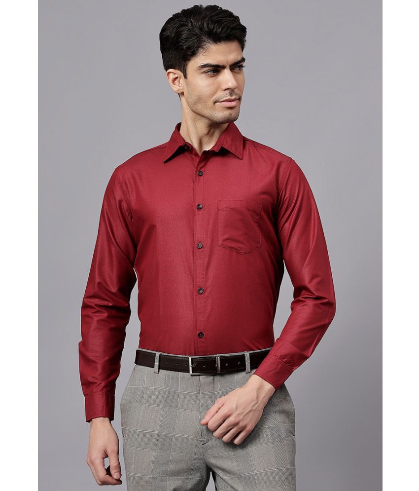     			DiAsh Maroon Cotton Blend Men's Regular Kurta ( Pack of 1 )