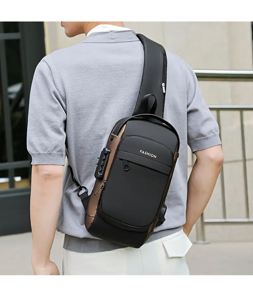     			Shopeleven Black Solid Messenger Bag