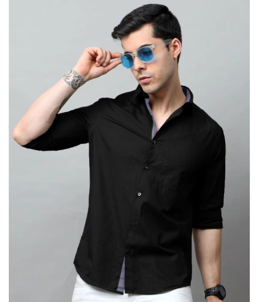     			VERTUSY Cotton Blend Regular Fit Solids Full Sleeves Men's Casual Shirt - Black ( Pack of 1 )