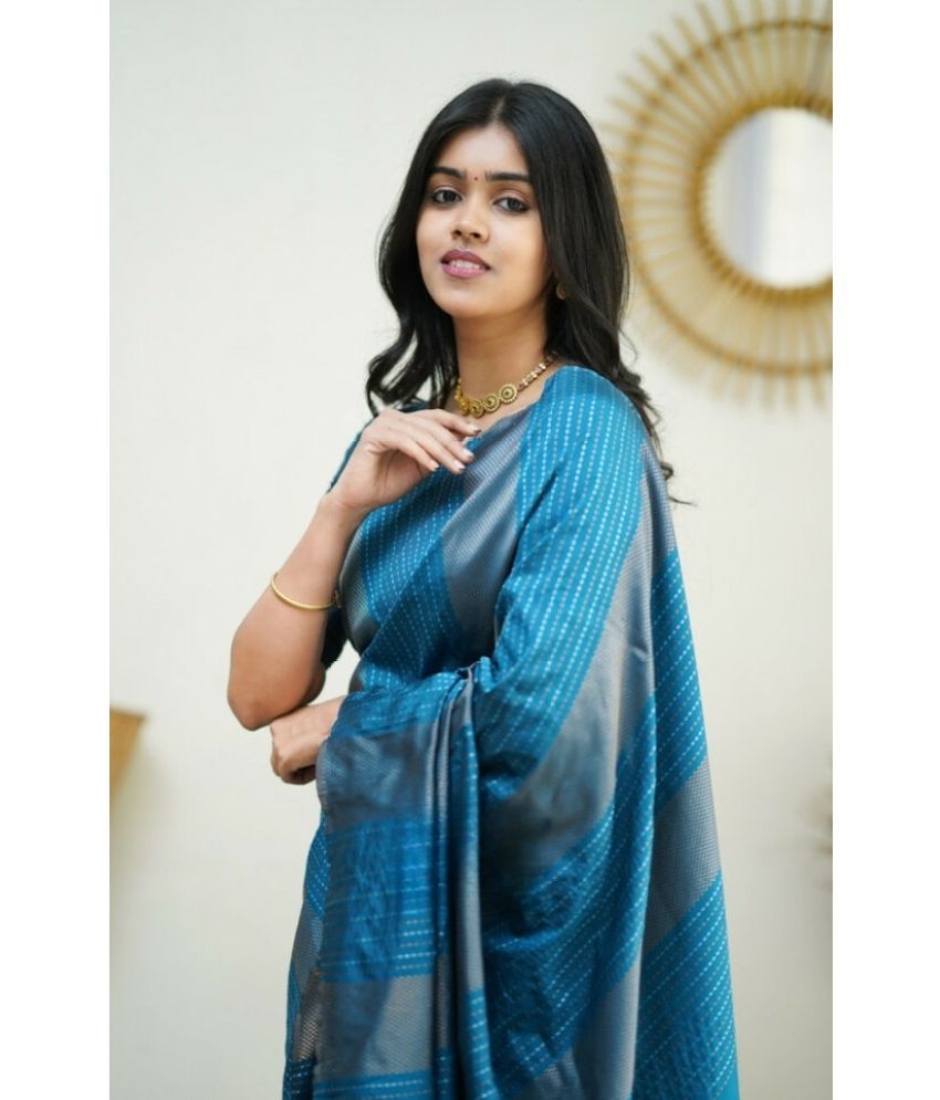     			Vividvibe Pack of 1 Kanjivaram Silk Self Design Saree With Blouse Piece ( Multicolor1 )