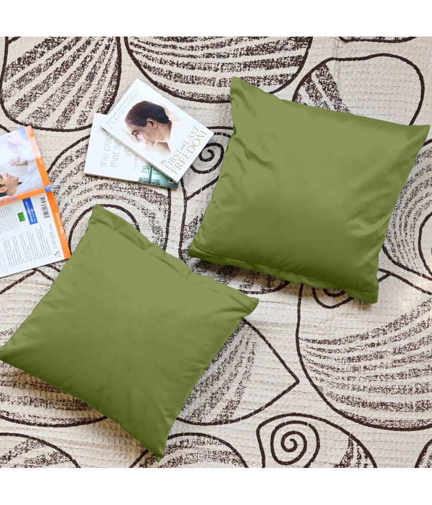     			DIVINE CASA Set of 2 Velvet Solid Square Cushion Cover (40X40)cm - Green