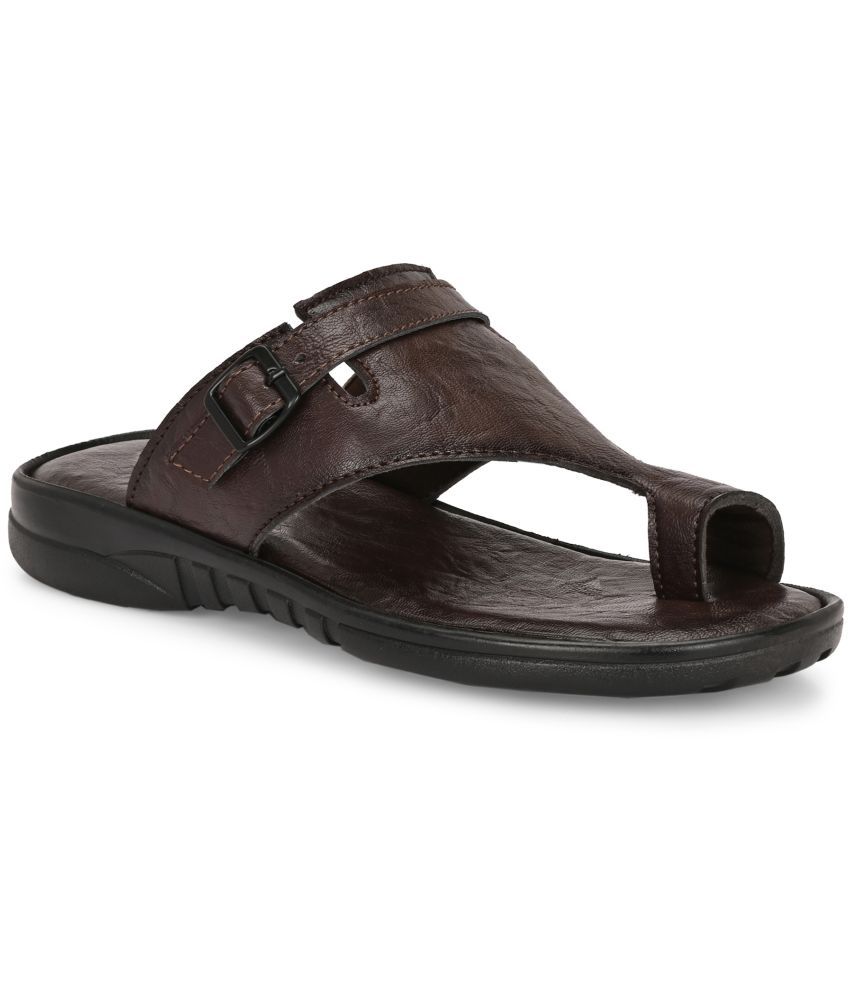     			Leeport Brown Men's Leather Slipper