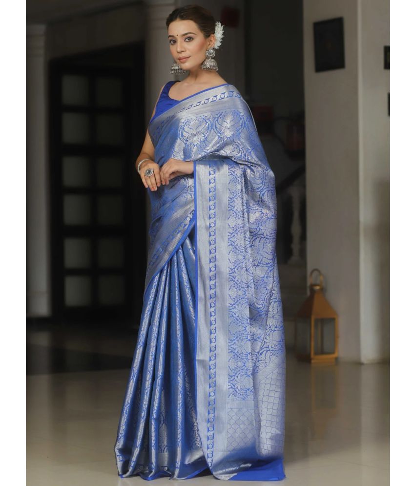     			roop lavanya Kanjivaram Silk Woven Saree With Blouse Piece ( Blue , Pack of 1 )