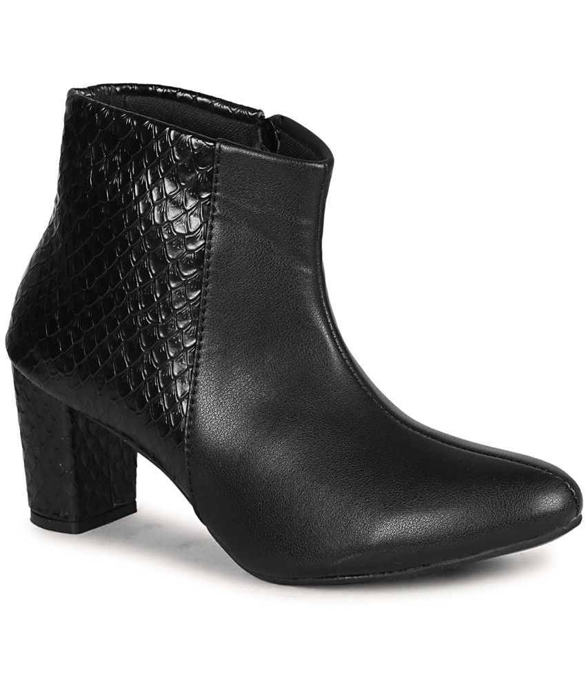     			Saheb Black Women's Ankle Length Boots