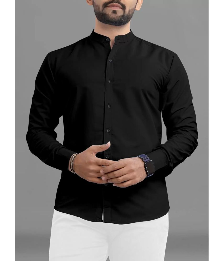     			VERTUSY Cotton Blend Regular Fit Solids Full Sleeves Men's Casual Shirt - Black ( Pack of 1 )