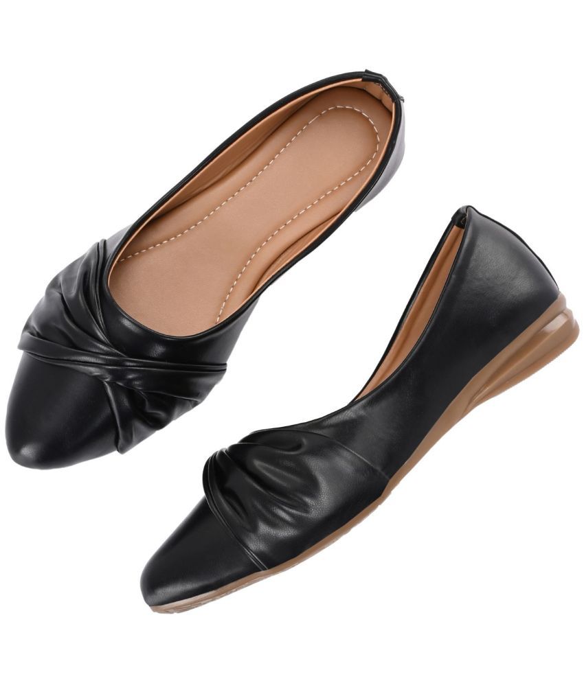     			Ravis Black Women's Casual Ballerinas