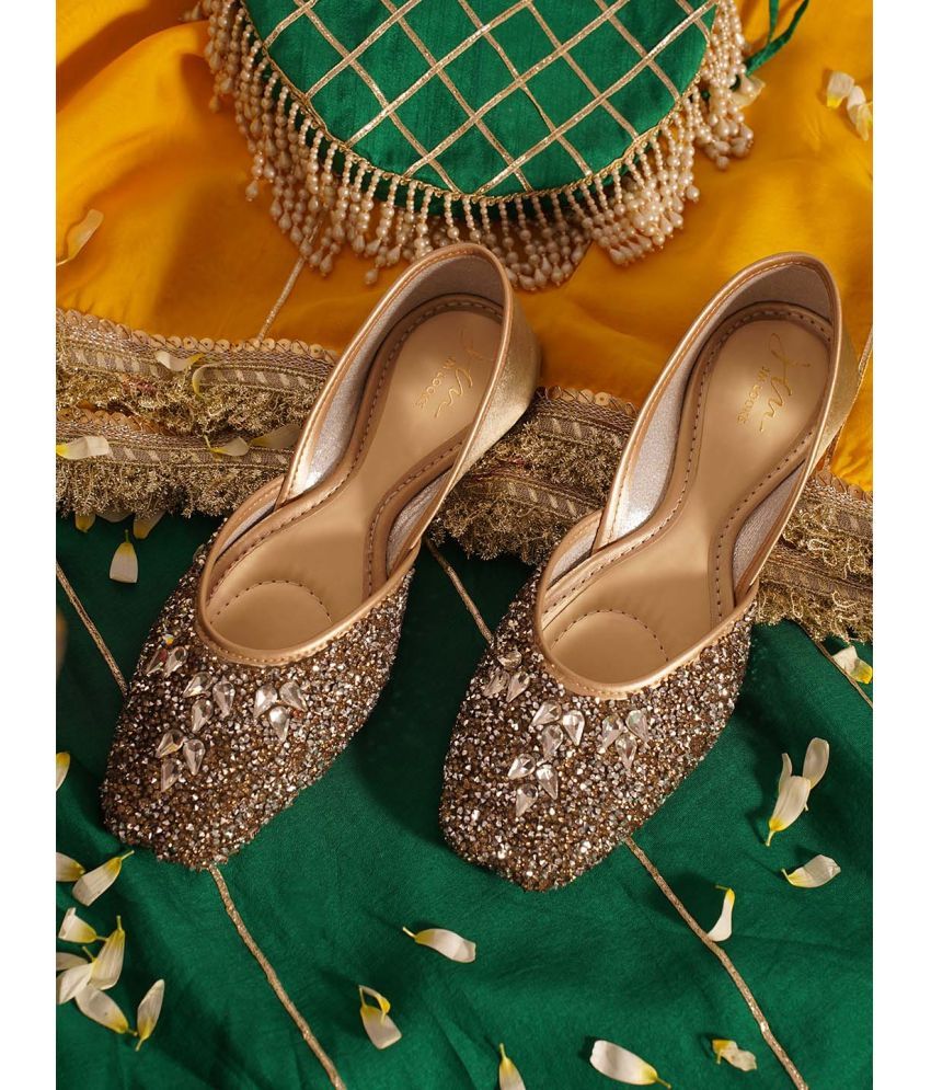     			JM Looks Green Women's Ethnic Ballerinas