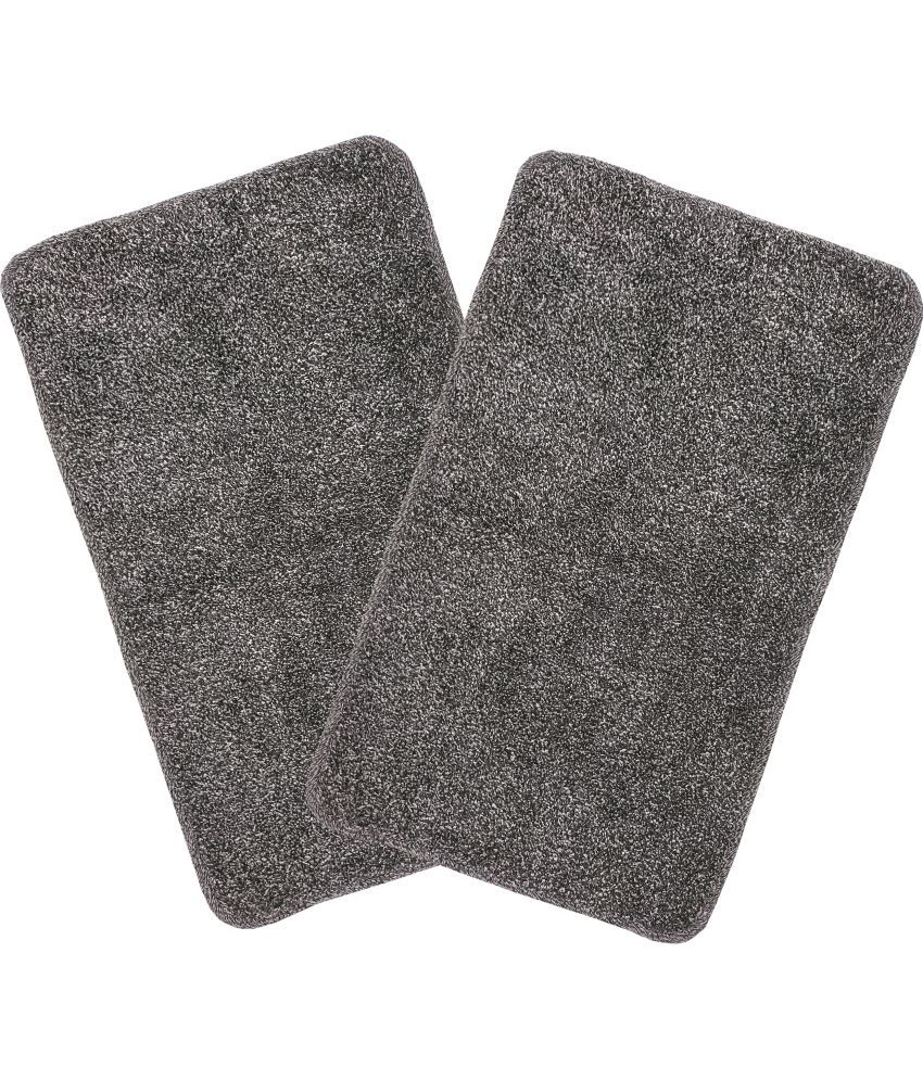     			MatWorks Set of 2 Anti-skid Polyester Door Mat ( 75 X 45 cm ) Black