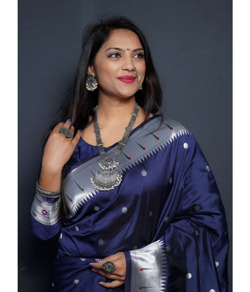     			Vastukala Silk Woven Saree With Blouse Piece ( Navy Blue , Pack of 1 )