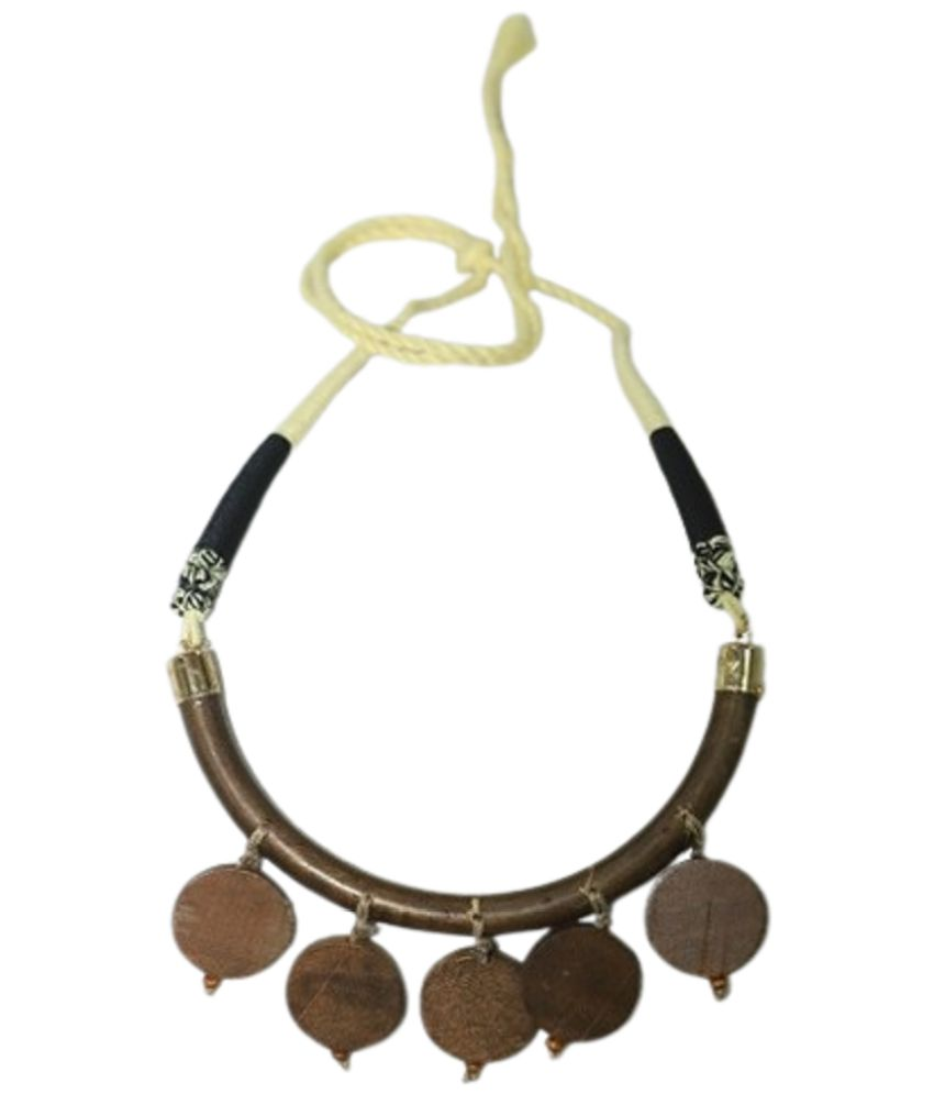     			Tribal Jewellery Khaki Wood Necklace ( Pack of 1 )