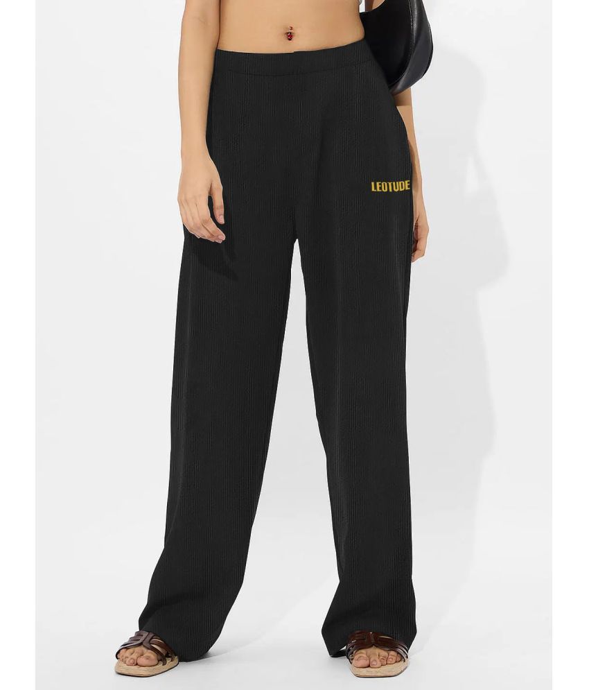     			Leotude Black Cotton Blend Women's Running Trackpants ( Pack of 1 )