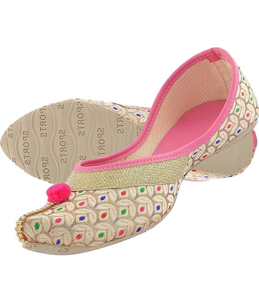 Anjaneya Creations Pink Ethnic Footwear