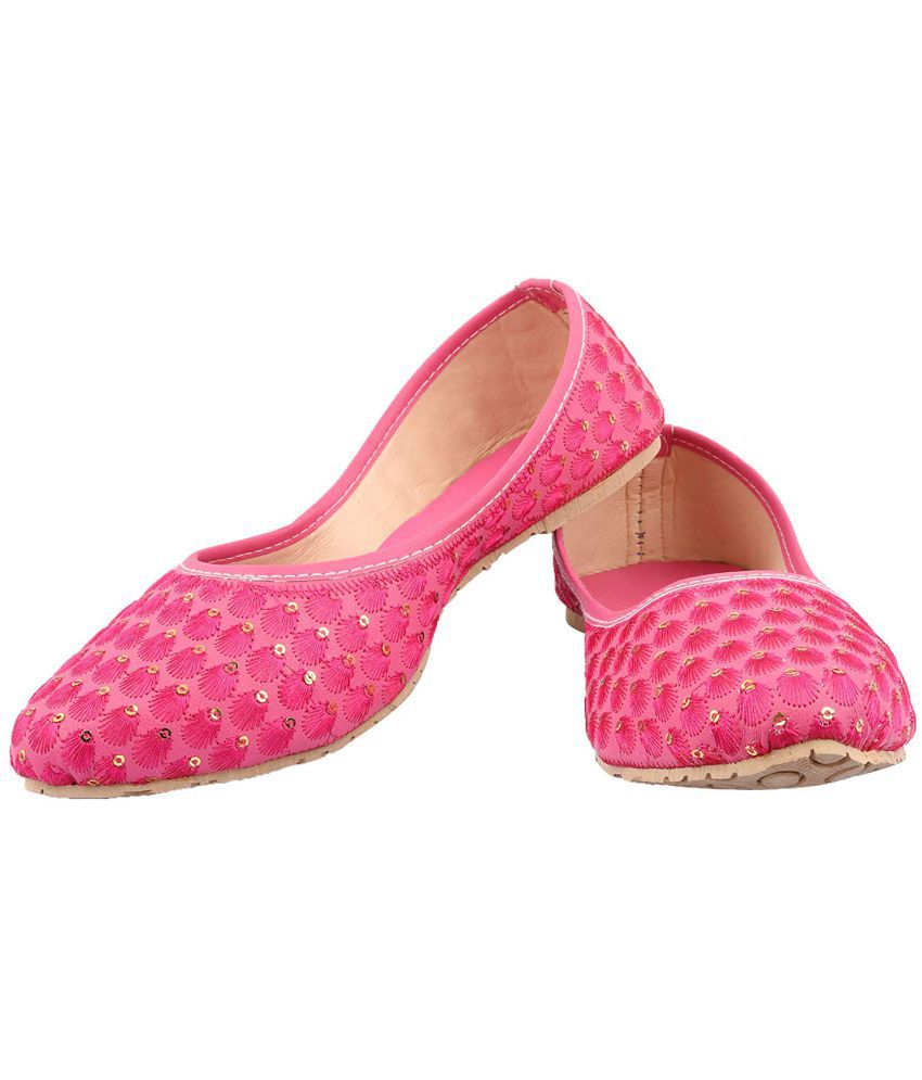     			Anjaneya Creations Pink Ethnic Footwear
