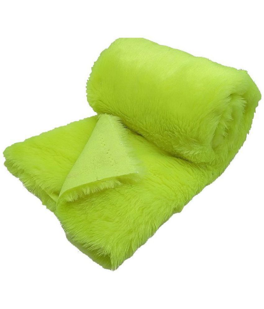     			PRANSUNITA Super Soft Neon Yellow Fur Cloth, Size 38" x 32", Hair Length 2 cm, Used for Dresses, Home Furnishing, Soft Toys Making, Jackets Etc