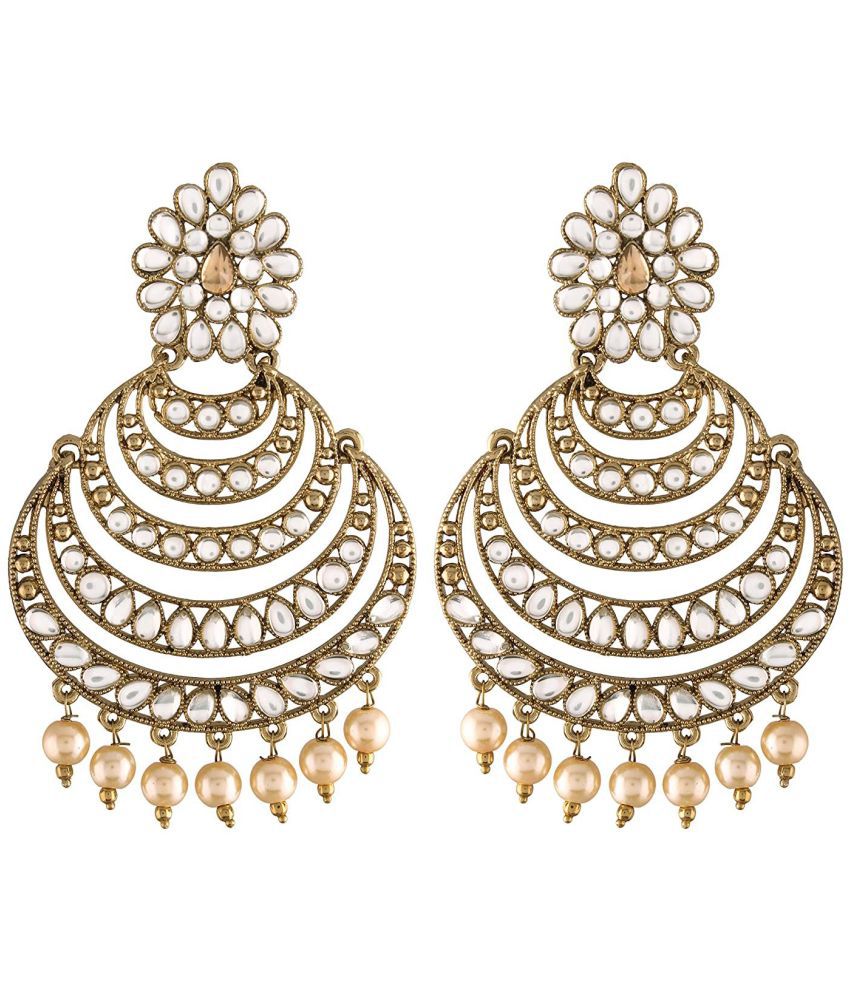     			I Jewels 18K Traditional Gold Plated Kundan & Pearl Studded Chandbali Earrings for Women/Girls (E2869W)