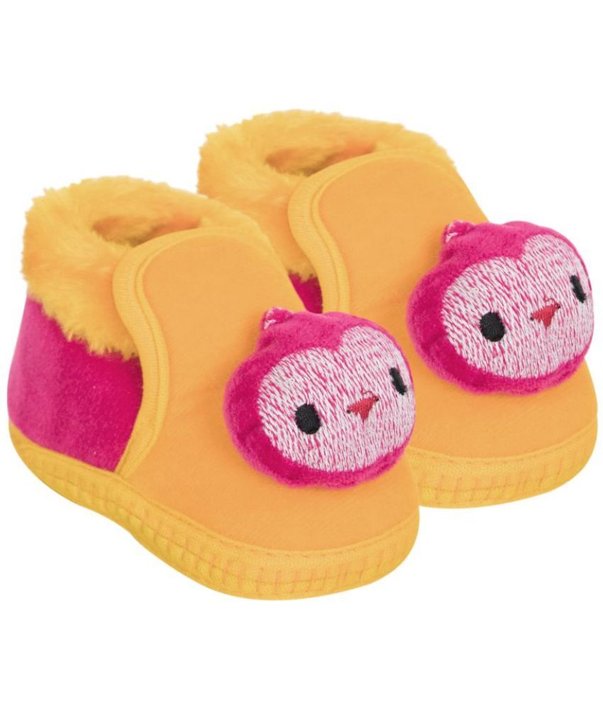     			Neska Moda 6 to 12 Months Baby Girls Penguin Face Velvet Booties/Shoes (Rani Pink,Mustard,Mango Yellow) -BT797