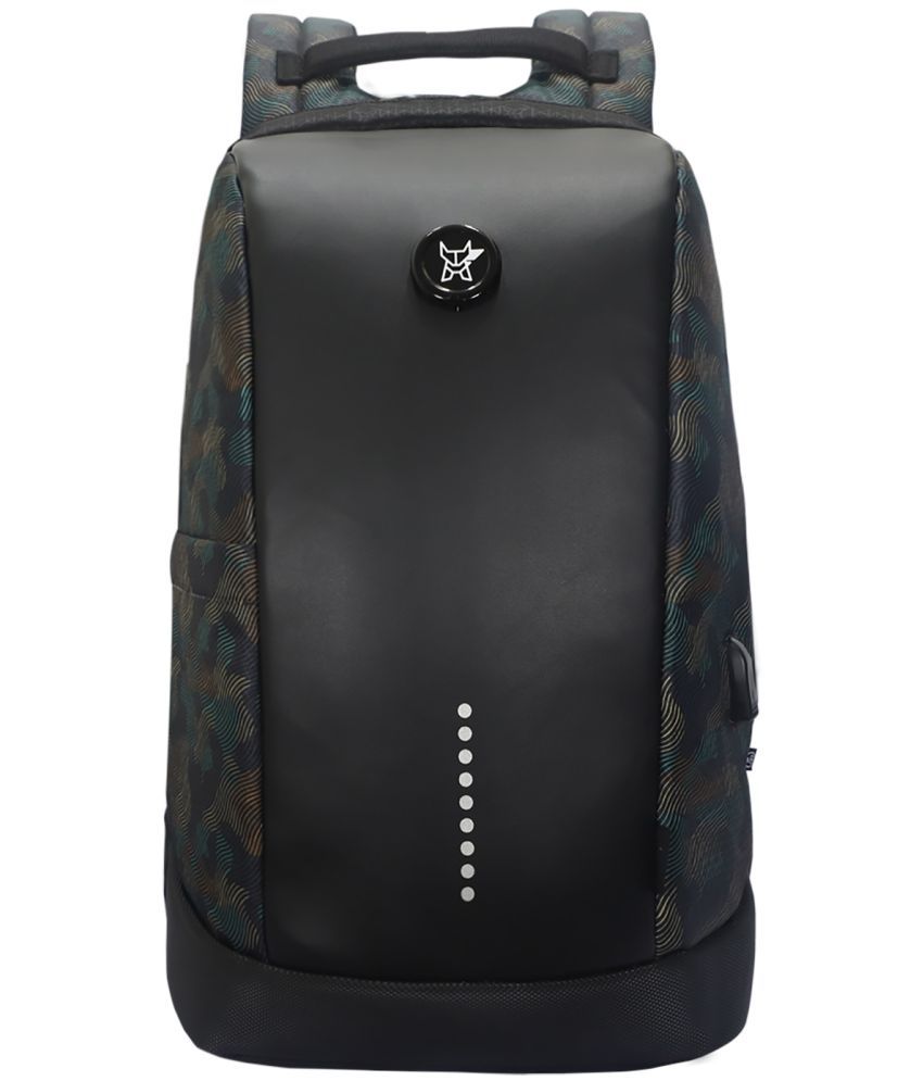     			Arctic Fox Slope Anti Theft Backpack with USB Charging Port 15 Inch Laptop Backpack (Camo Black)