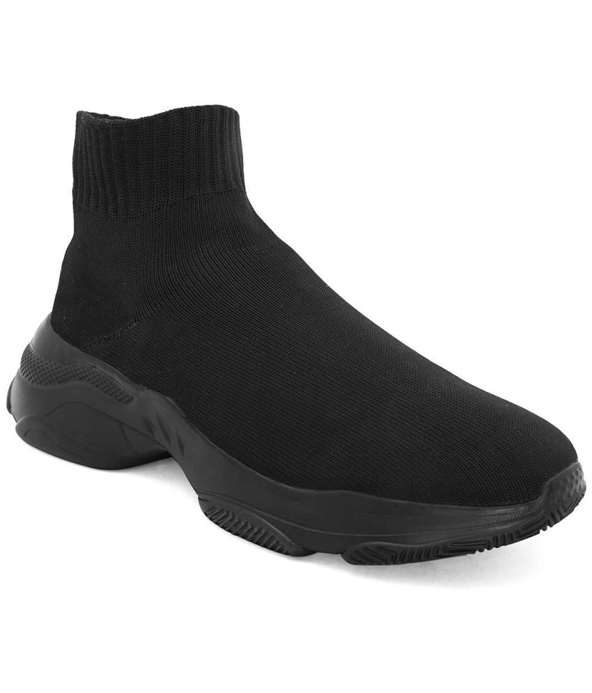     			Fentacia Sneakers Black Casual Shoes