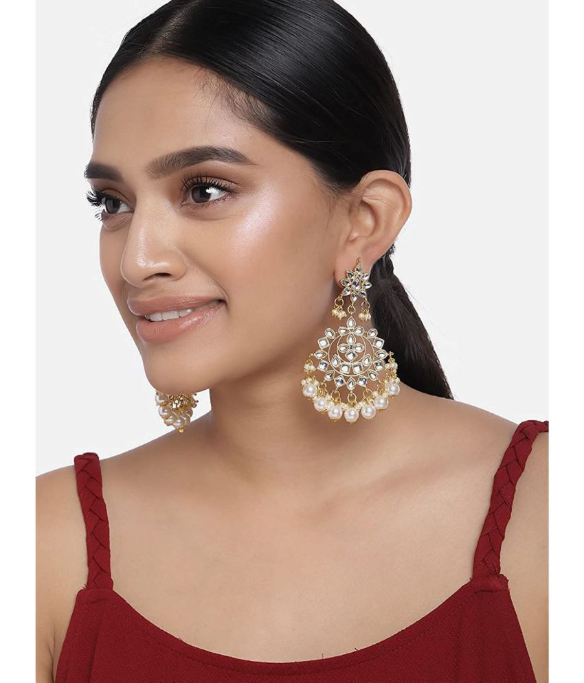     			I Jewels 18K Gold Plated Traditional Kundan Studded Chandbali Earrings For Women/Girls (E7057W)