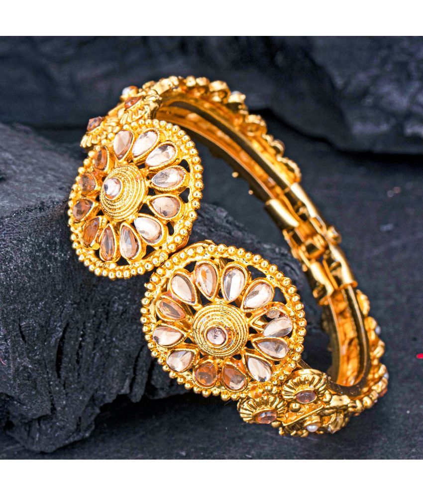     			Sukkhi Classy Gold Plated Kada For Women