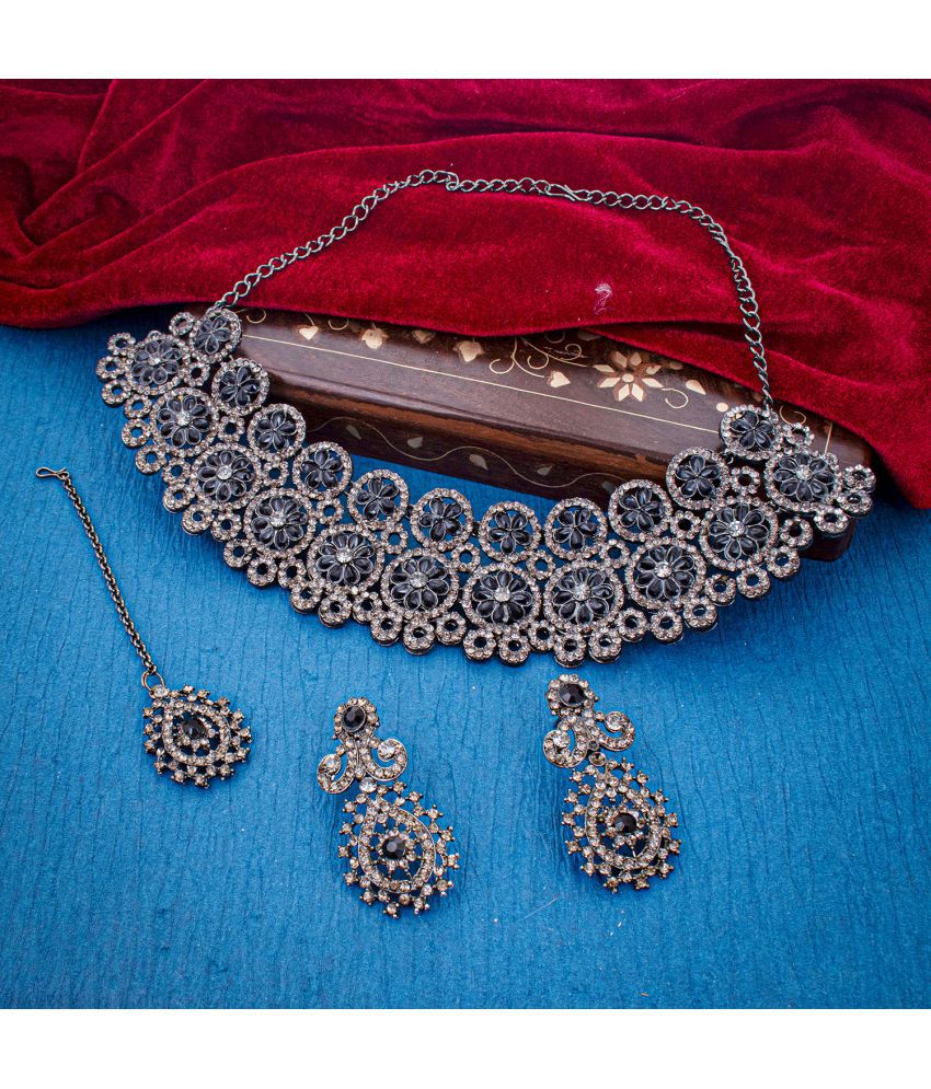     			Sukkhi Alloy Black Traditional Necklaces Set Collar