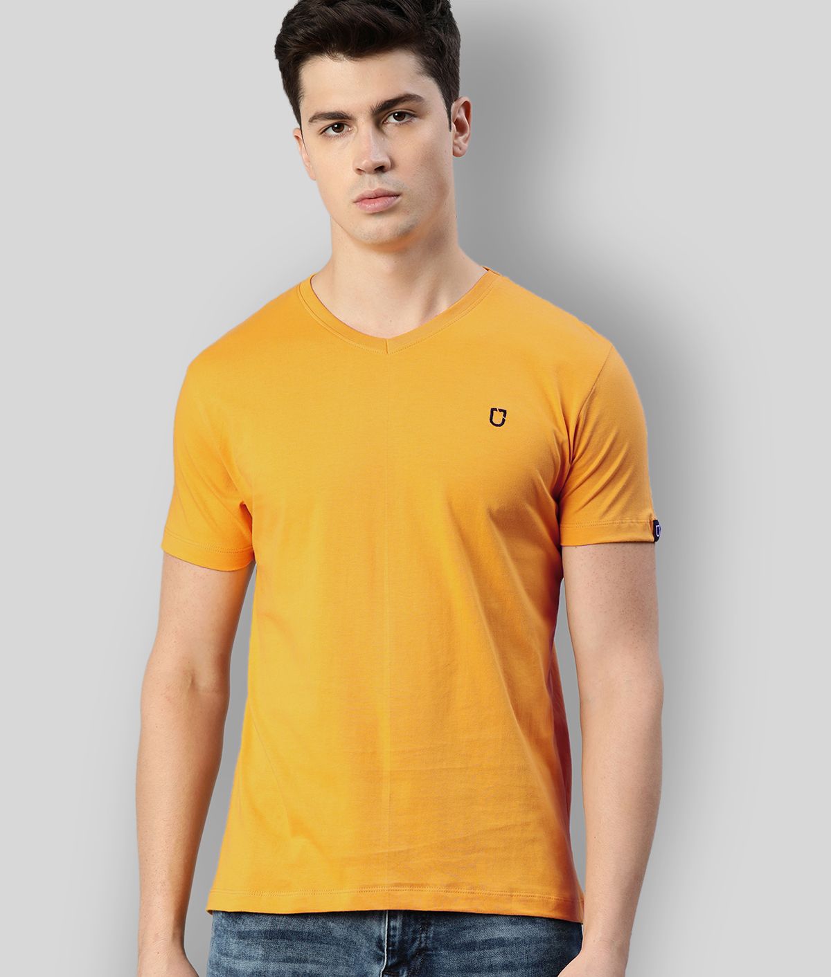     			Urbano Fashion - Yellow Cotton Slim Fit Men's T-Shirt ( Pack of 1 )