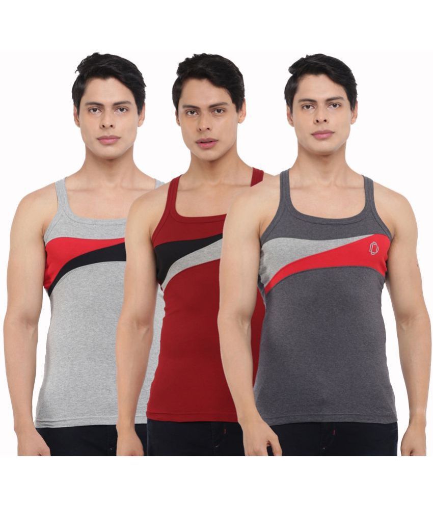     			Pack of 3 Dollar Bigboss Assorted Solid Cotton Blend Men Vest