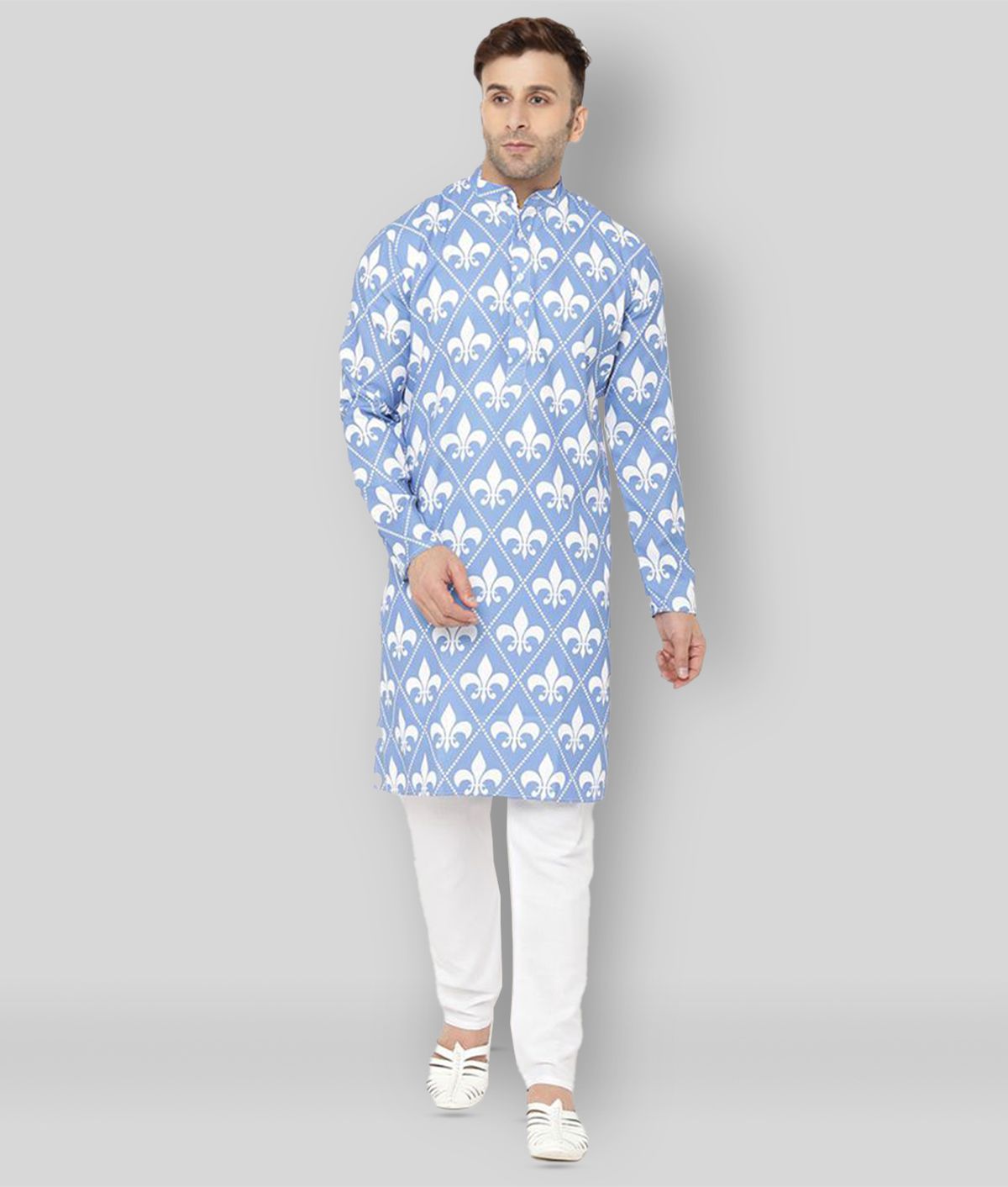     			Hangup - Blue Silk Regular Fit Men's Kurta Pyjama Set ( Pack of 1 )