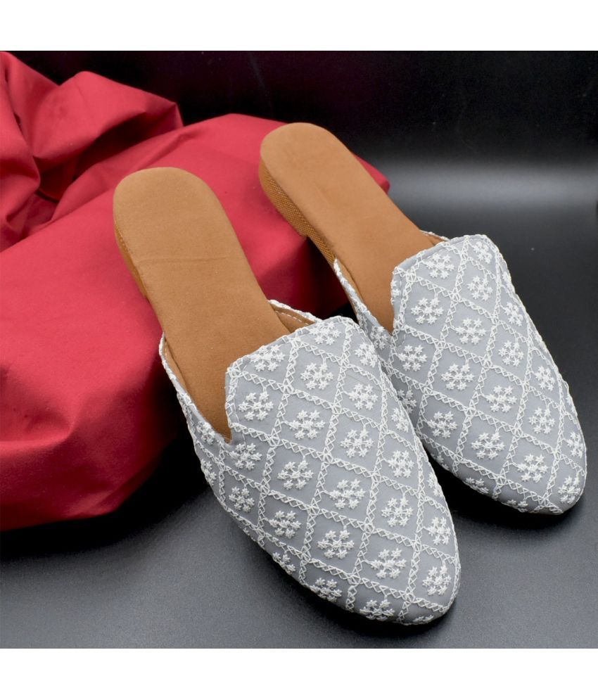     			Anjaneya Creations - Gray Women's Mules