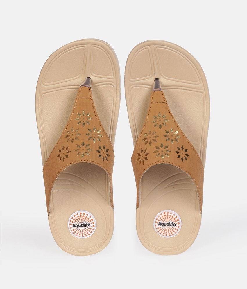     			Aqualite - Tan Women's Slipper