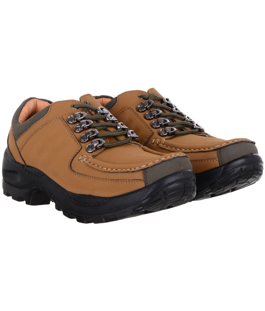 lancer trekking shoes