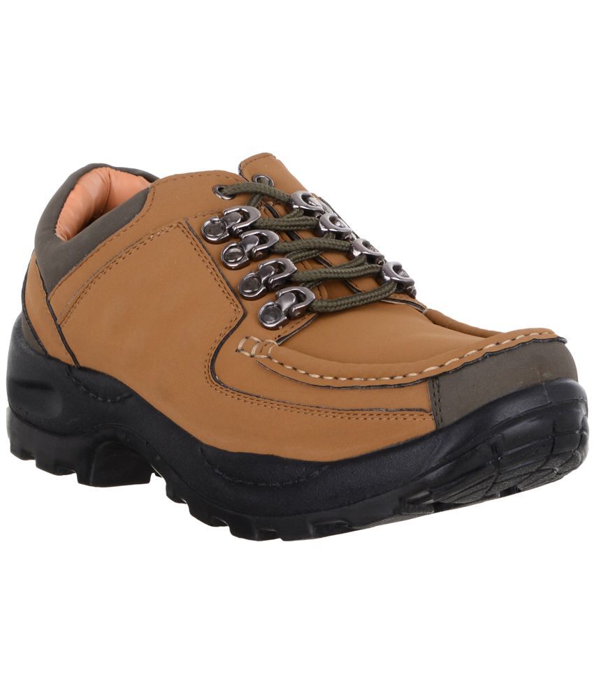 lancer trekking shoes